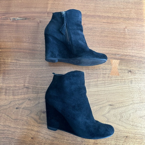 Dolce Vita Black Suede Wedge Ankle Booties. Size Women’s 7.5 - Picture 5 of 12
